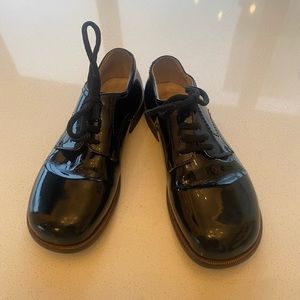 Boys size 31 (us boys 13) black patent leather dress shoes